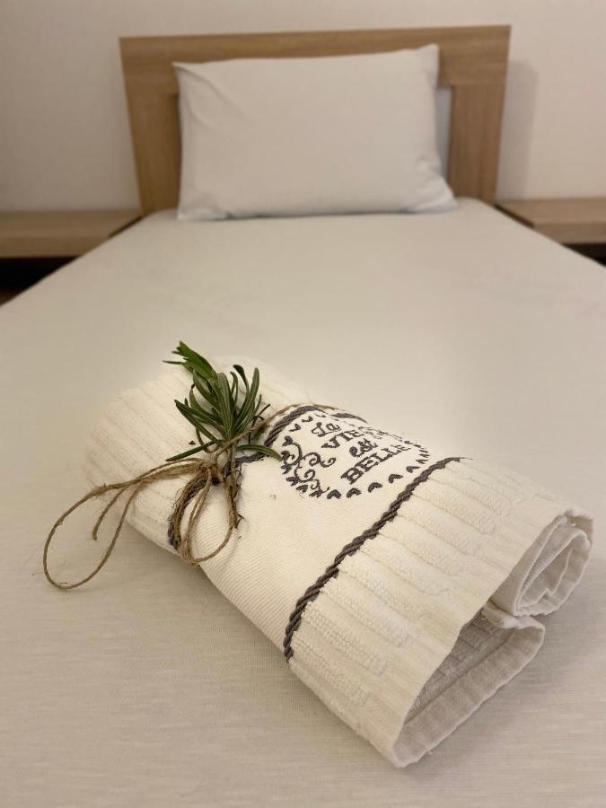 Guest House Pocanic Tivat Exterior foto
