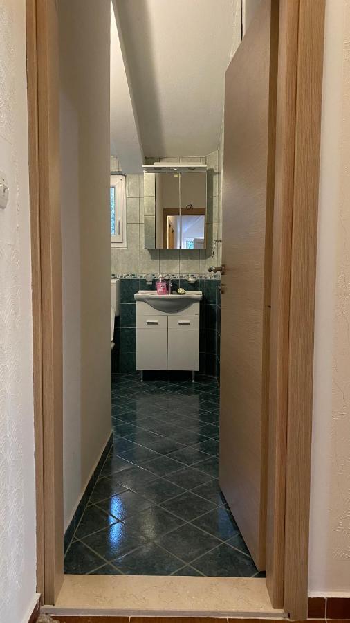 Guest House Pocanic Tivat Exterior foto